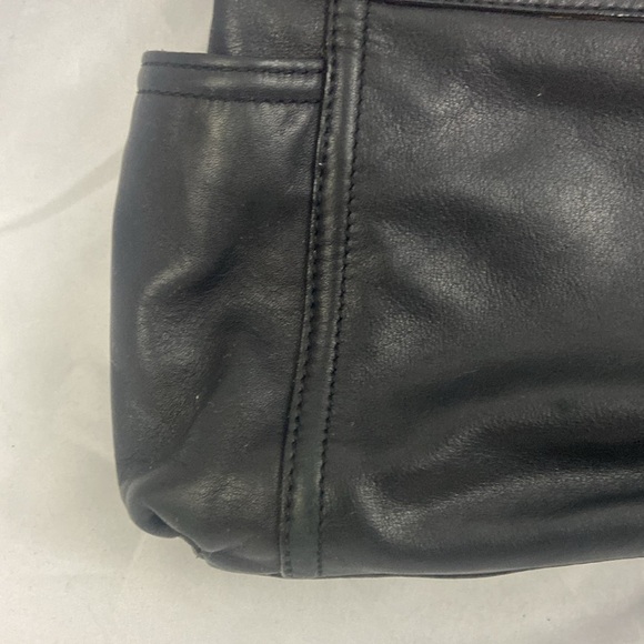 Kate Spade New York Black Leather Purse Hand Bag - Picture 8 of 14